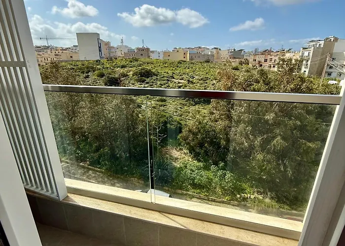 New 3bdr Spacious - Panoramic Views *